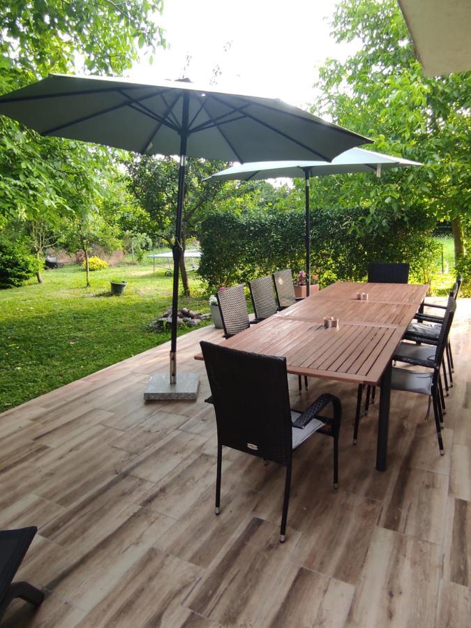 Villa Benaja Swiss Nyaralohaz à Keszthely Extérieur photo